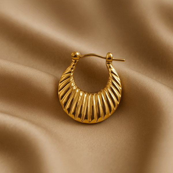 Linear Detailing Oval Sleek Hoops - Image 4