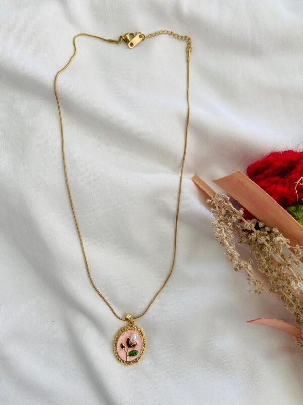Necklace 15 - Image 3